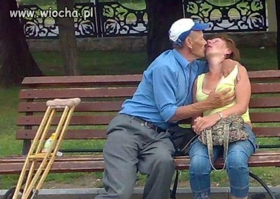 https://img.wiocha.pl/images/2/2/221beadc4b8aa86730c71b19c74d54f4.jpg?1582467476