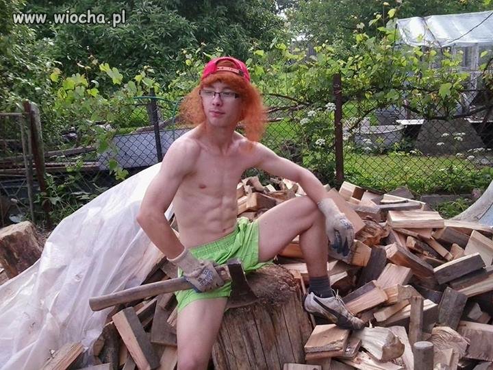 https://img.wiocha.pl/images/3/2/323966f44fc1772251bde533ba09e53c.jpg