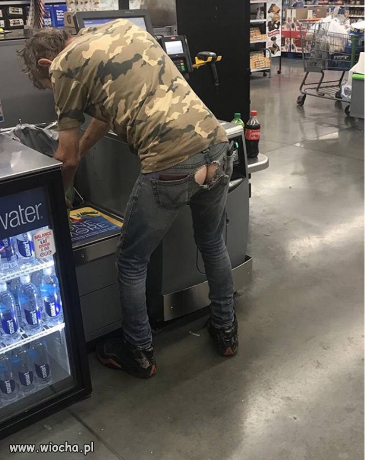 Walmart Employee Porn